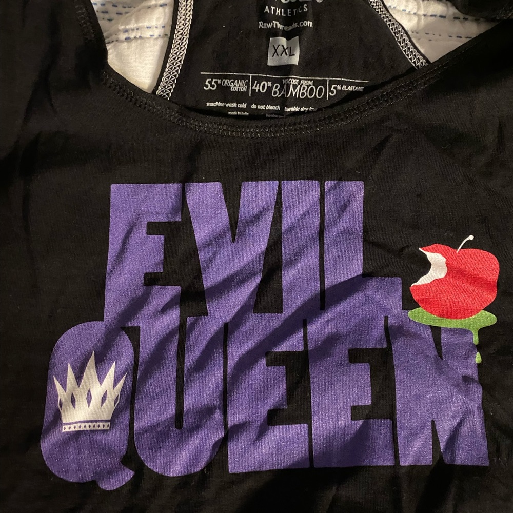 Evil queen running skort and tank